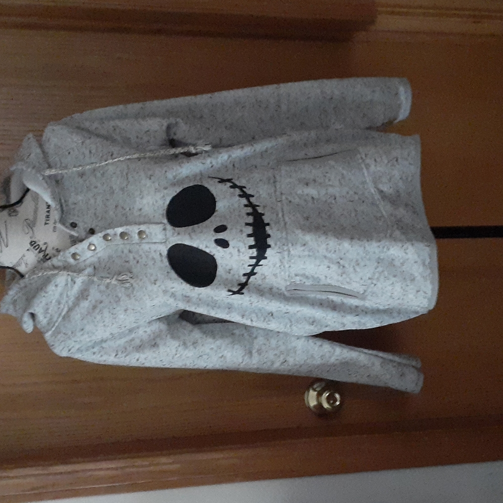Sweatshirt/Hoodie - Picture 3 of 5